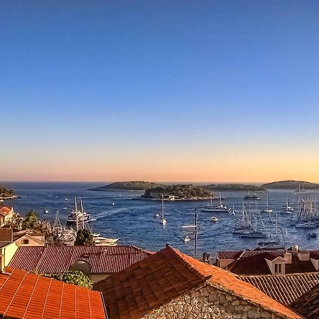 Ivkolina Hotel Hvar Town Luaran gambar