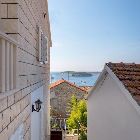 Ivkolina Hotel Hvar Town Luaran gambar