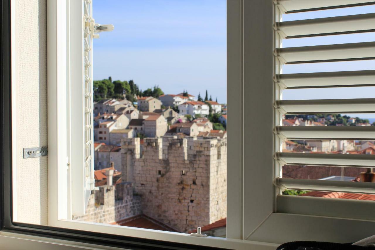 Ivkolina Hotel Hvar Town Luaran gambar