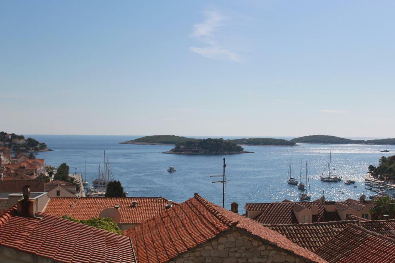 Ivkolina Hotel Hvar Town Luaran gambar
